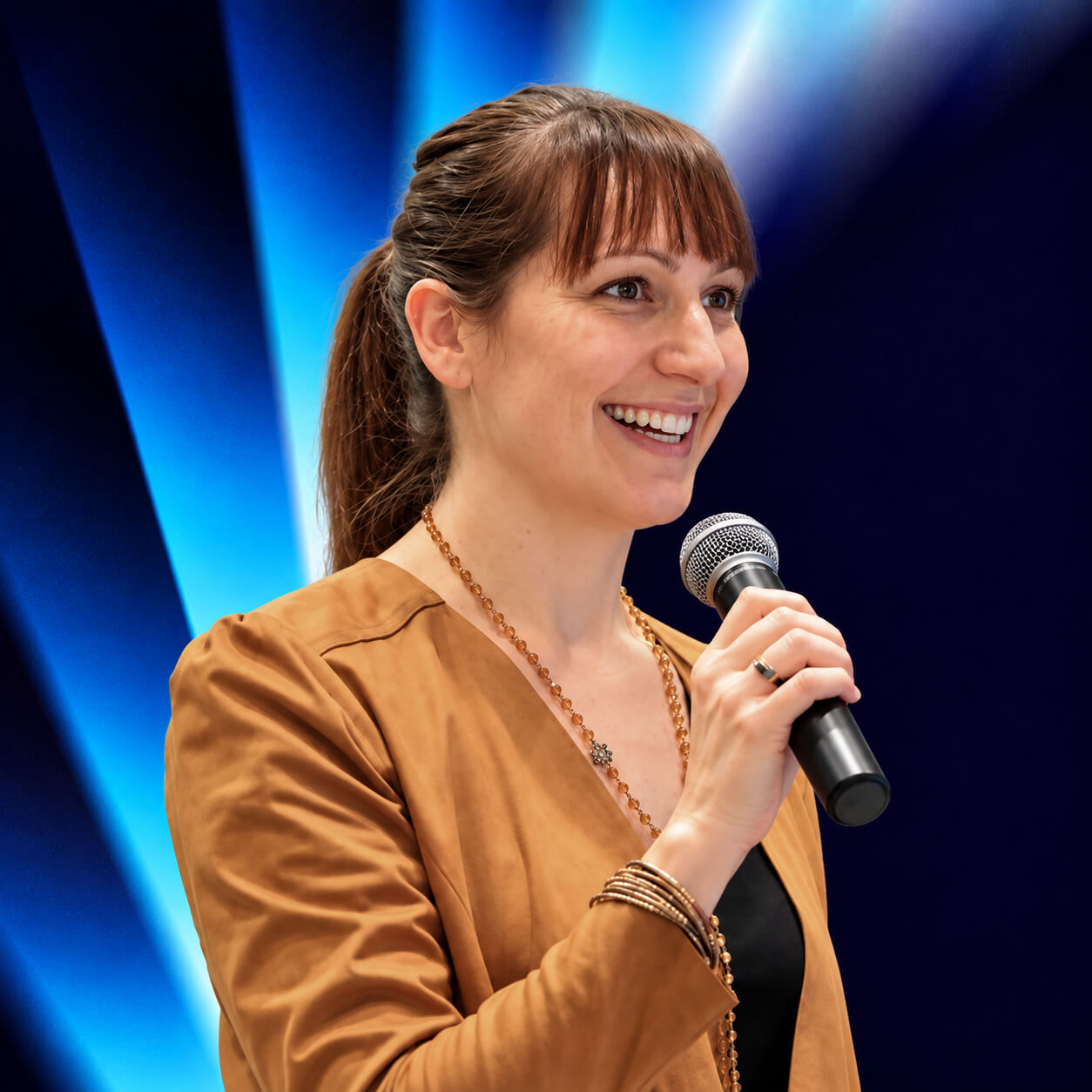 Esther Serra